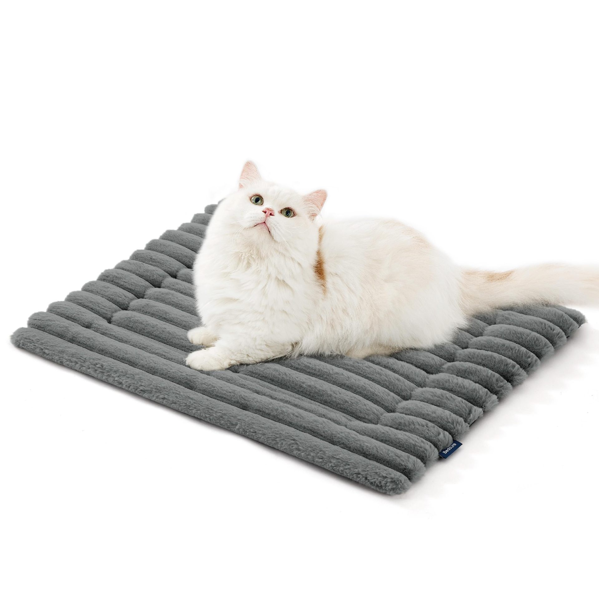 EliteVelvet™ | Luxury Faux Rabbit Fur Bed - Self-Warming Cozy Pet Mattress