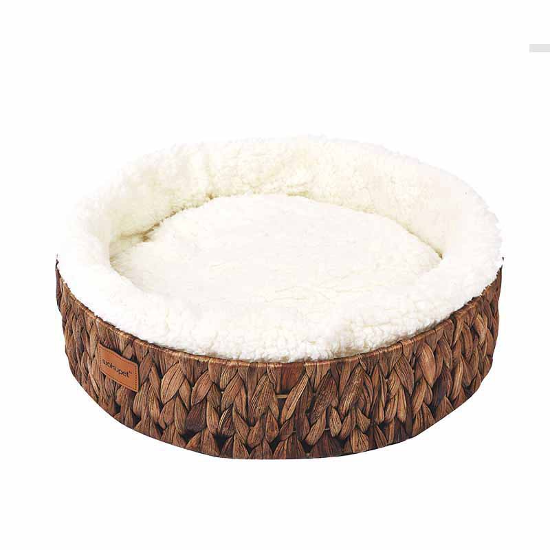 EliteSnug™ | Luxury Rattan Cat Hideaway - Insulated Winter Bed with Claw Care Base